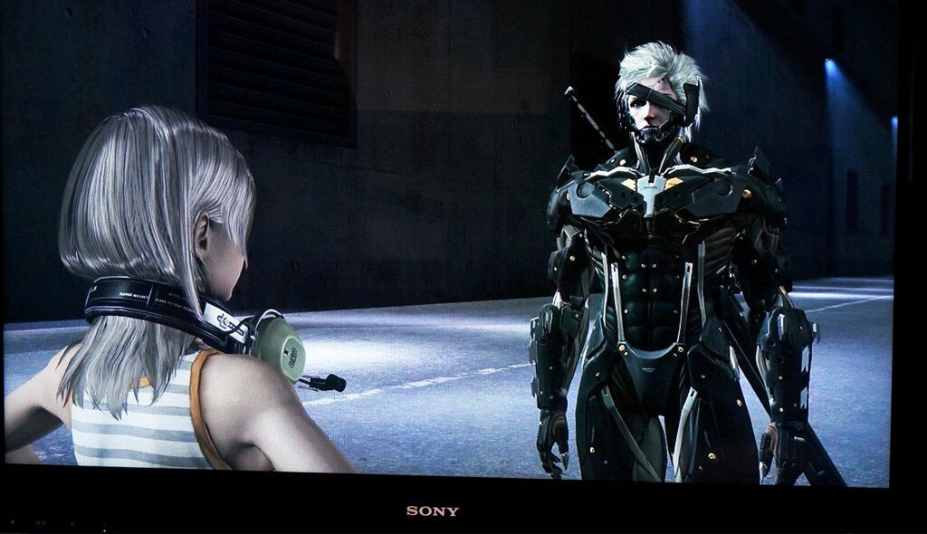 Муалани или райден. Raiden Metal Gear. Райден и Санни. Санни Эммерих и Райден. Санни мгр.
